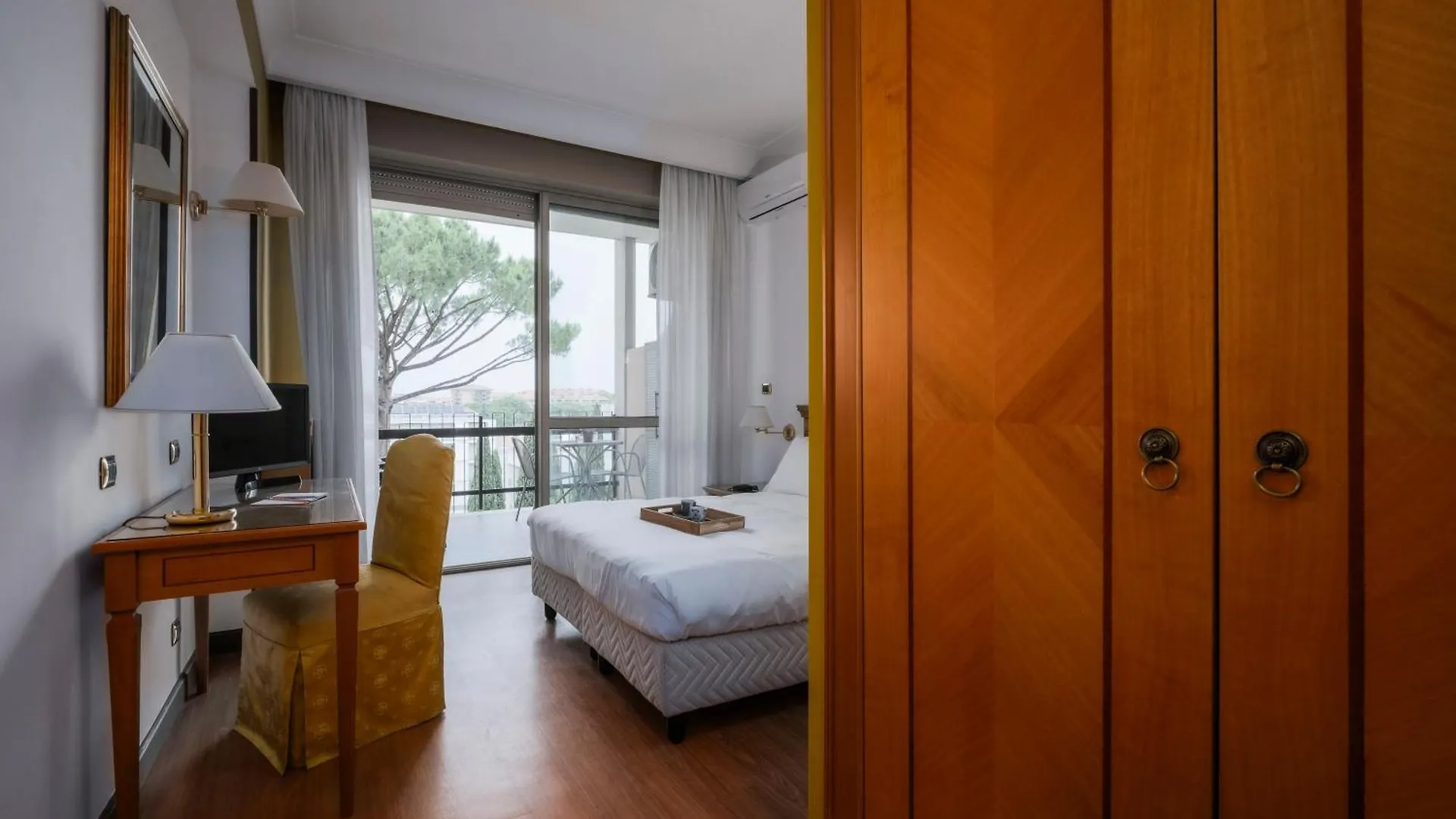 Parco Tirreno Apartment-Zeno 44 Рим 0*,